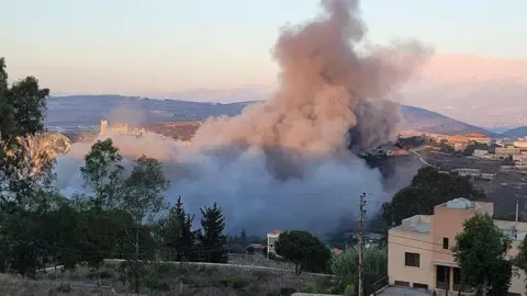 Israeli Airstrikes Hit Southern Lebanese Territory